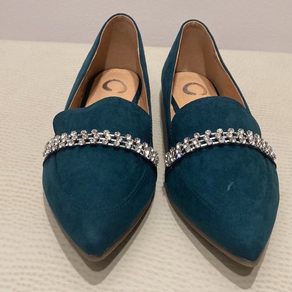 Journee Collection Kyrah Loafer - Picture 3 of 15